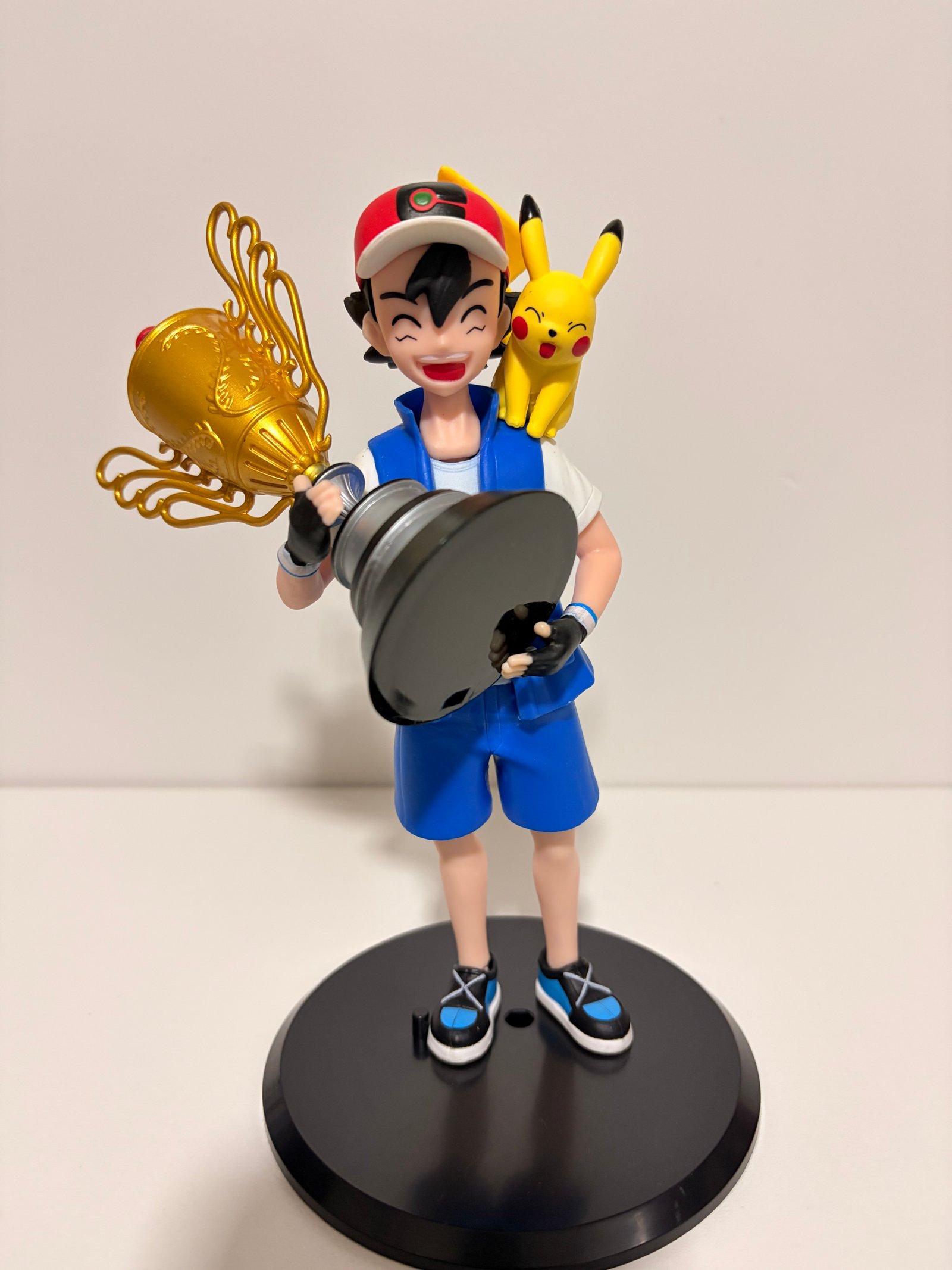 Ash Ketchum e Pikachu