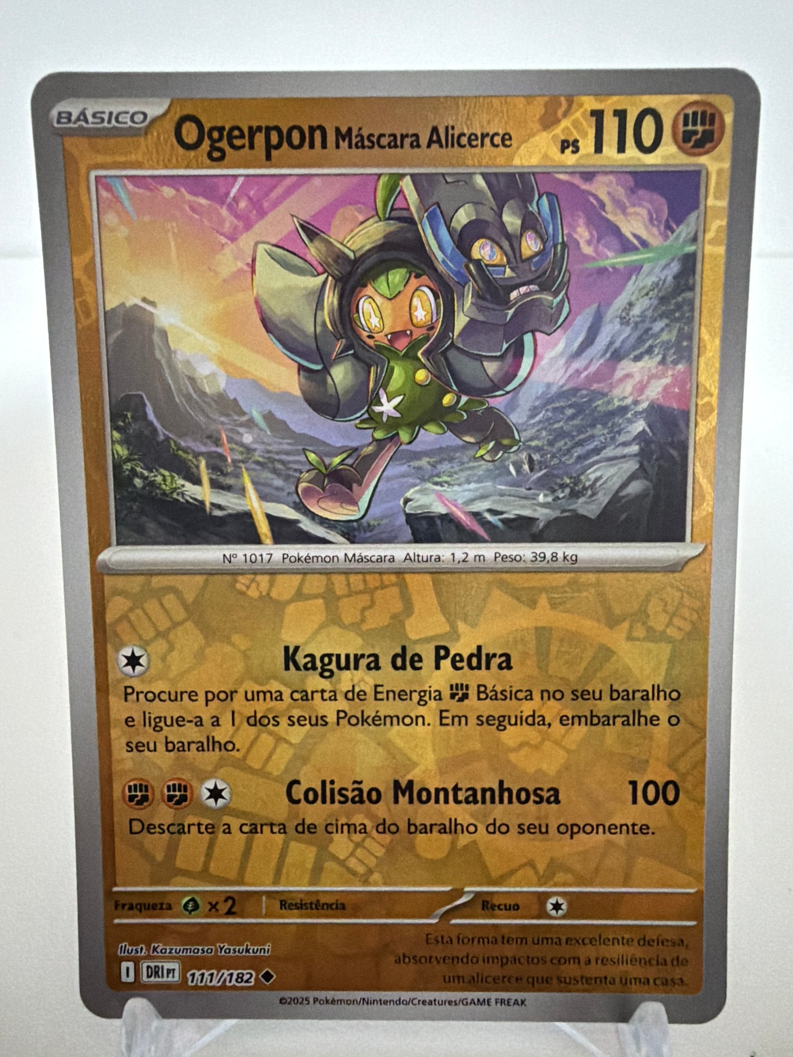 Ogerpon máscara alicerce 111/182 reverse foil