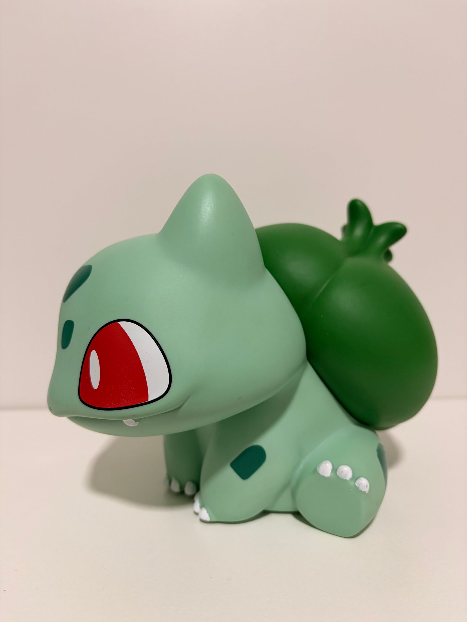 Boneco Colecionável Pokémon Bulbasaur – 20 cm